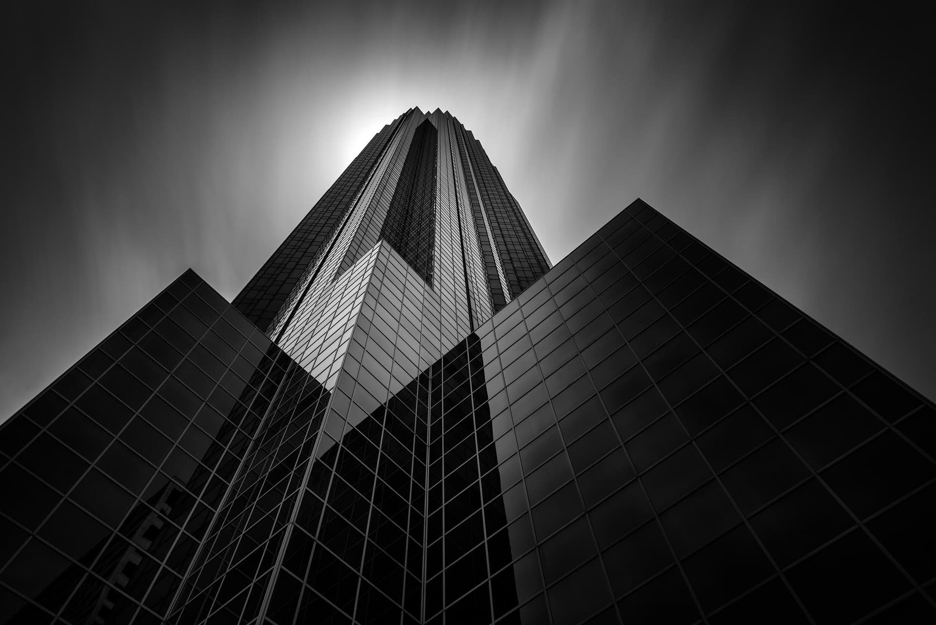 Photograph of Williams Tower in Houston, Texas by Brent Goldman Photography